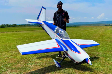 EF - 104" Extra 260 - Blue/White